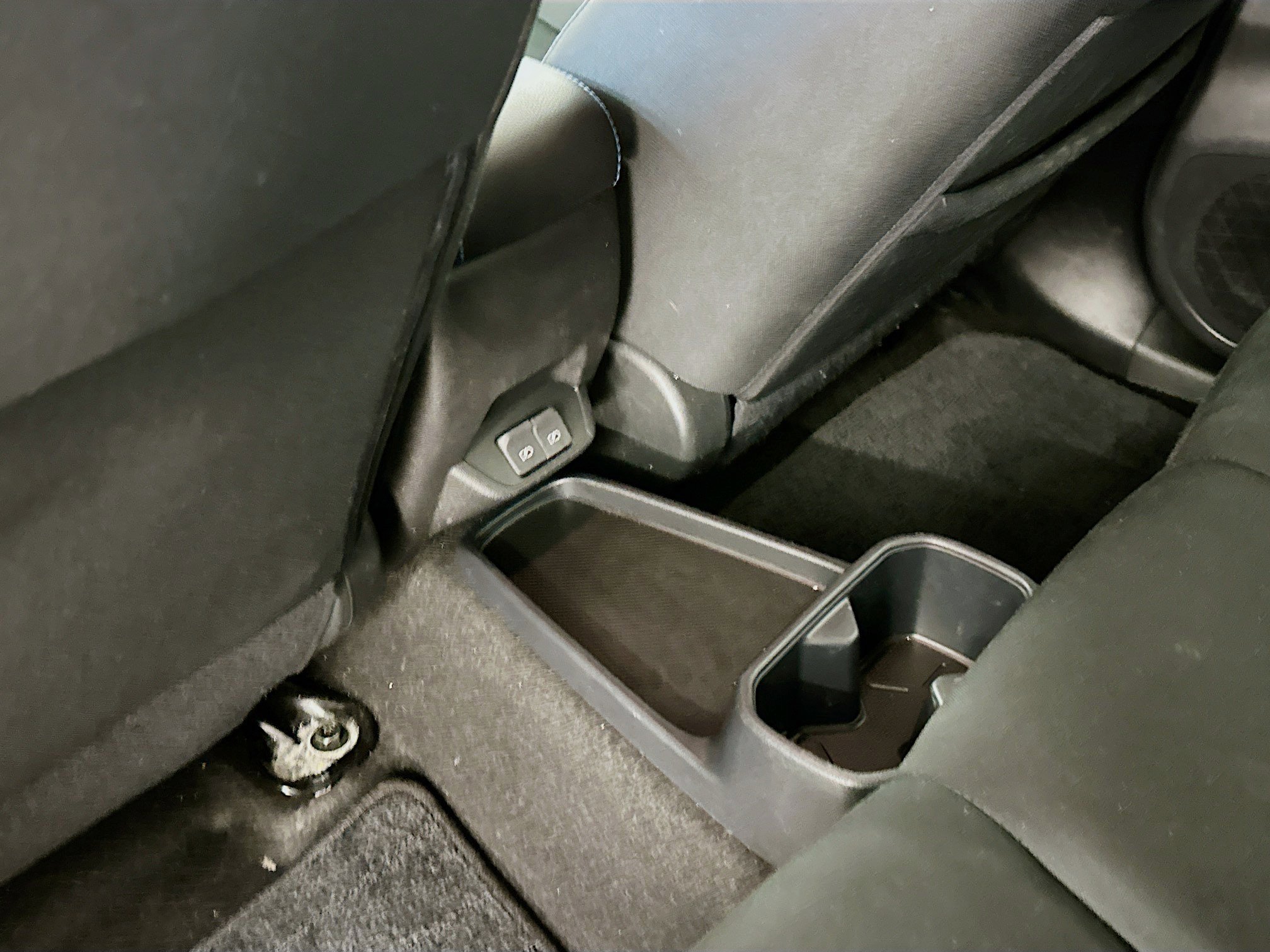 Used 2025 Nissan Leaf S image 27