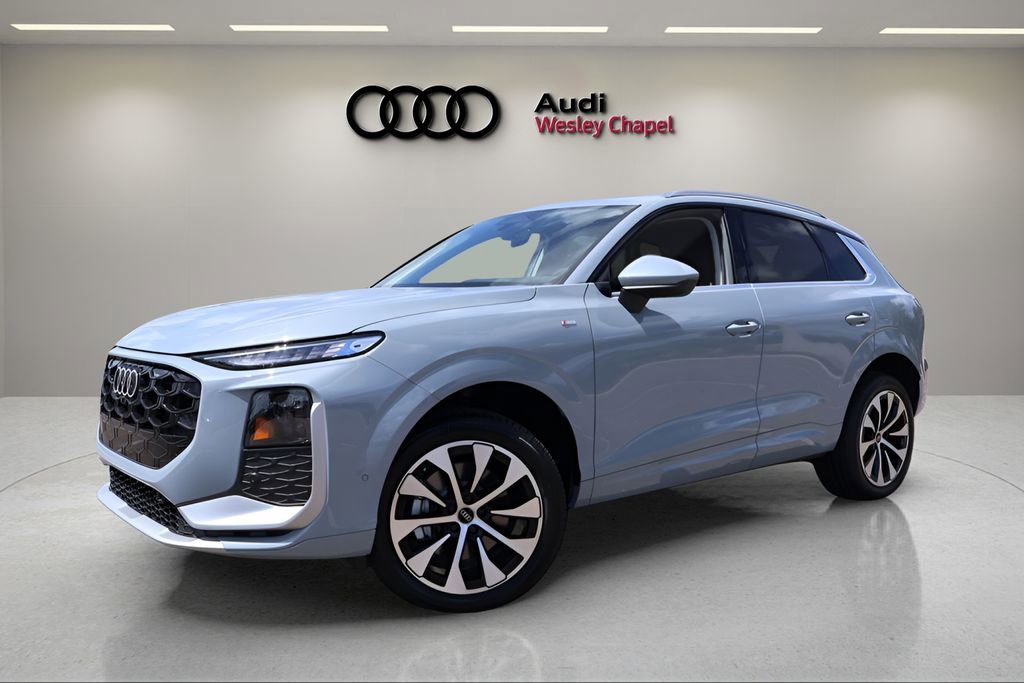 New 2026 Audi Q3 quattro 2.0T image 1
