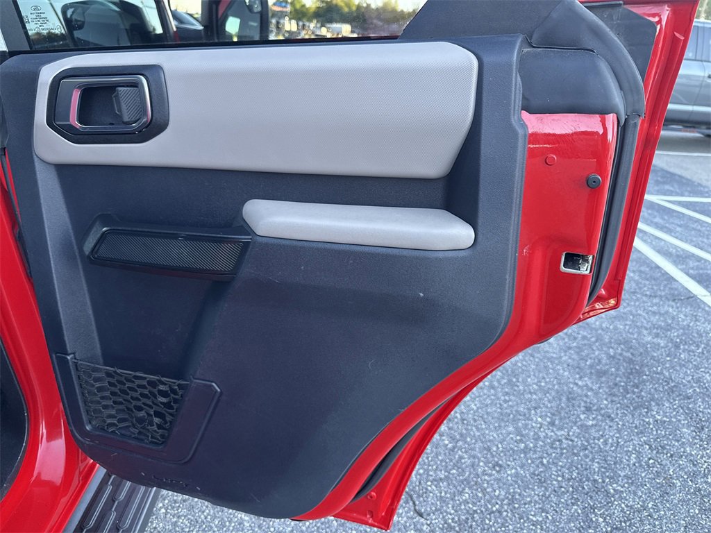 Used 2021 Ford Bronco Big Bend w/ Sasquatch Package image 17