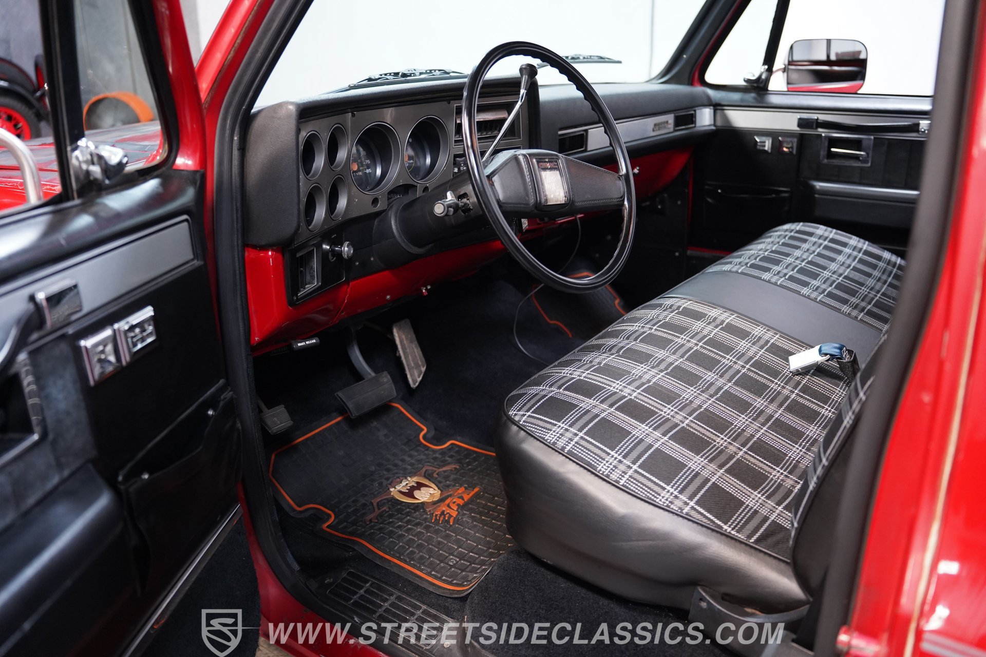 Used 1987 GMC Sierra 1500 2WD Regular Cab image 4