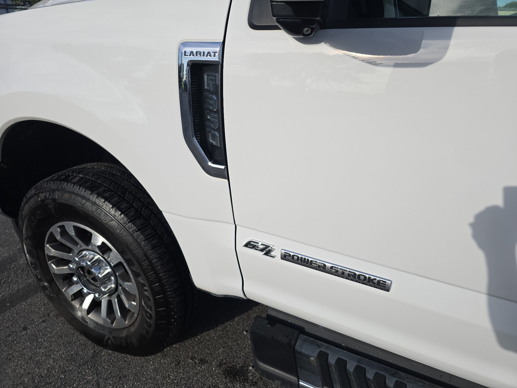 Used 2020 Ford F350 Lariat w/ Lariat Value Package AWD/4WD image 12