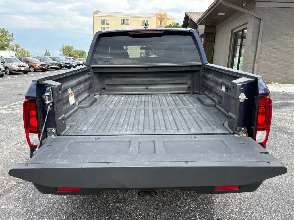 Used 2017 Honda Ridgeline RTS image 9