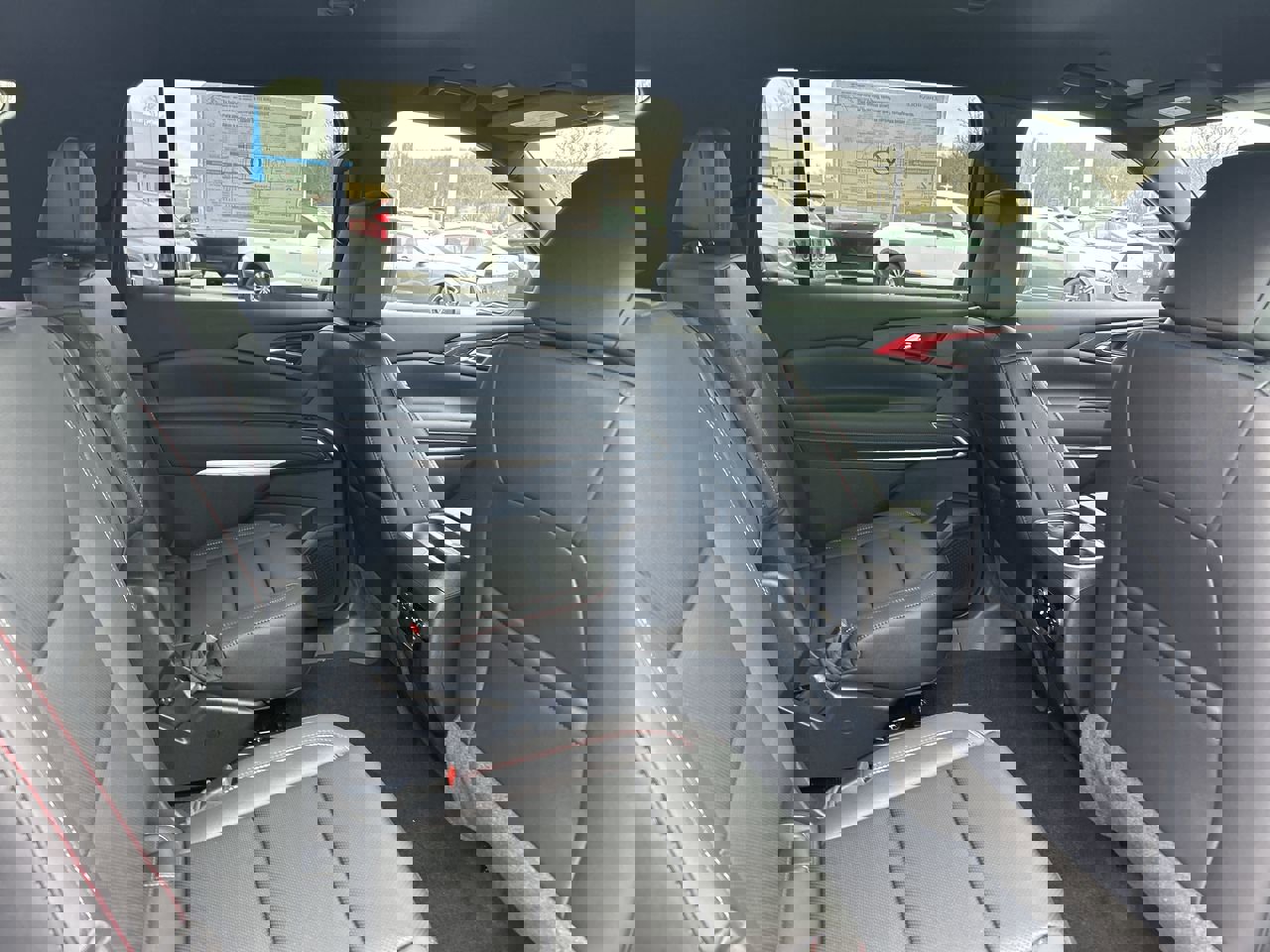 New 2026 Chevrolet Traverse Z71 image 18