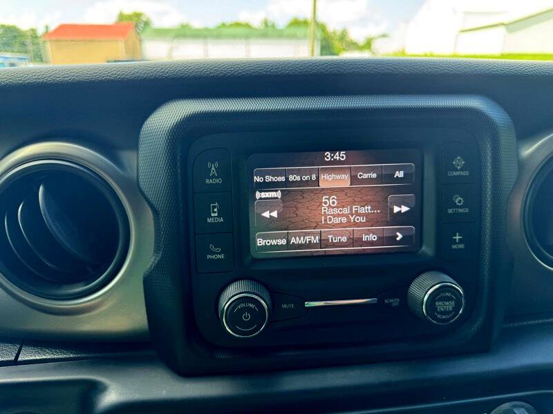 Used 2020 Jeep Wrangler Unlimited Sport image 20