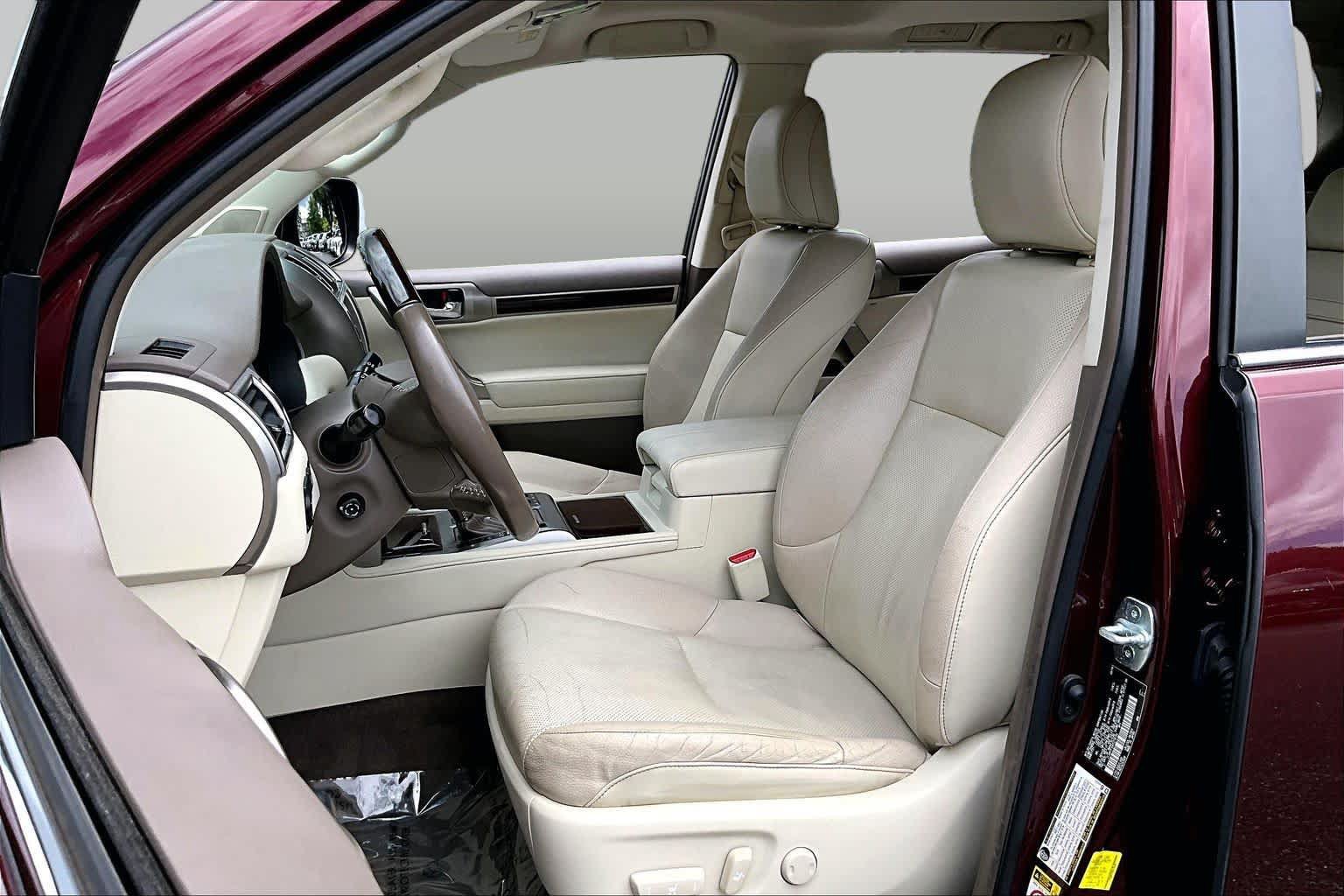 Used 2019 Lexus GX 460 Premium w/ Premium Package AWD/4WD image 8