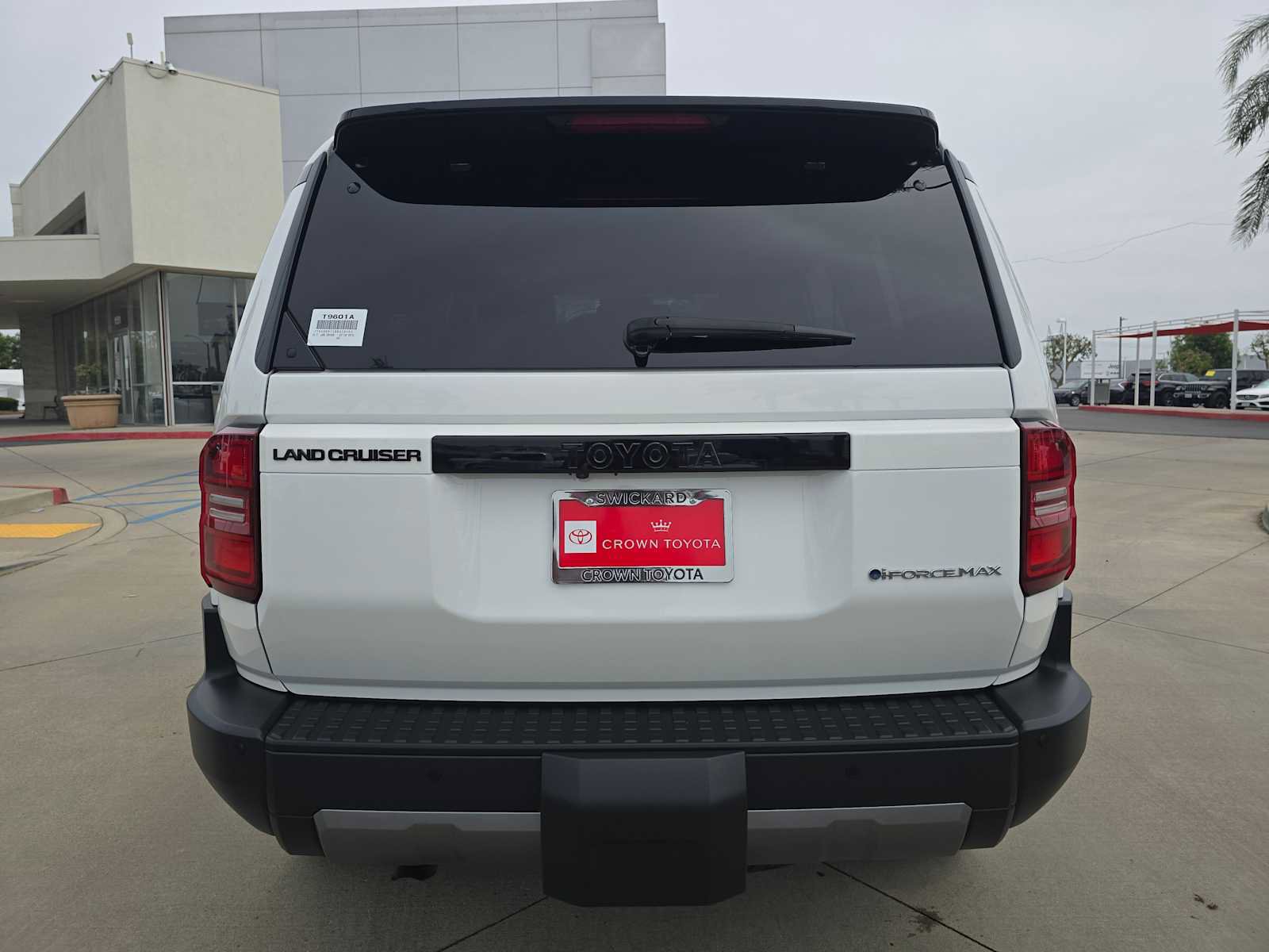 Certified 2025 Toyota Land Cruiser w/ Premium Package image 15