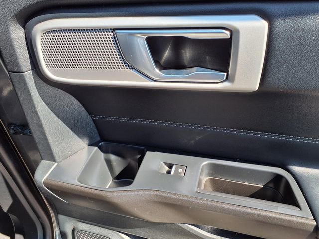 Certified 2020 Ford Explorer Limited RWD image 26