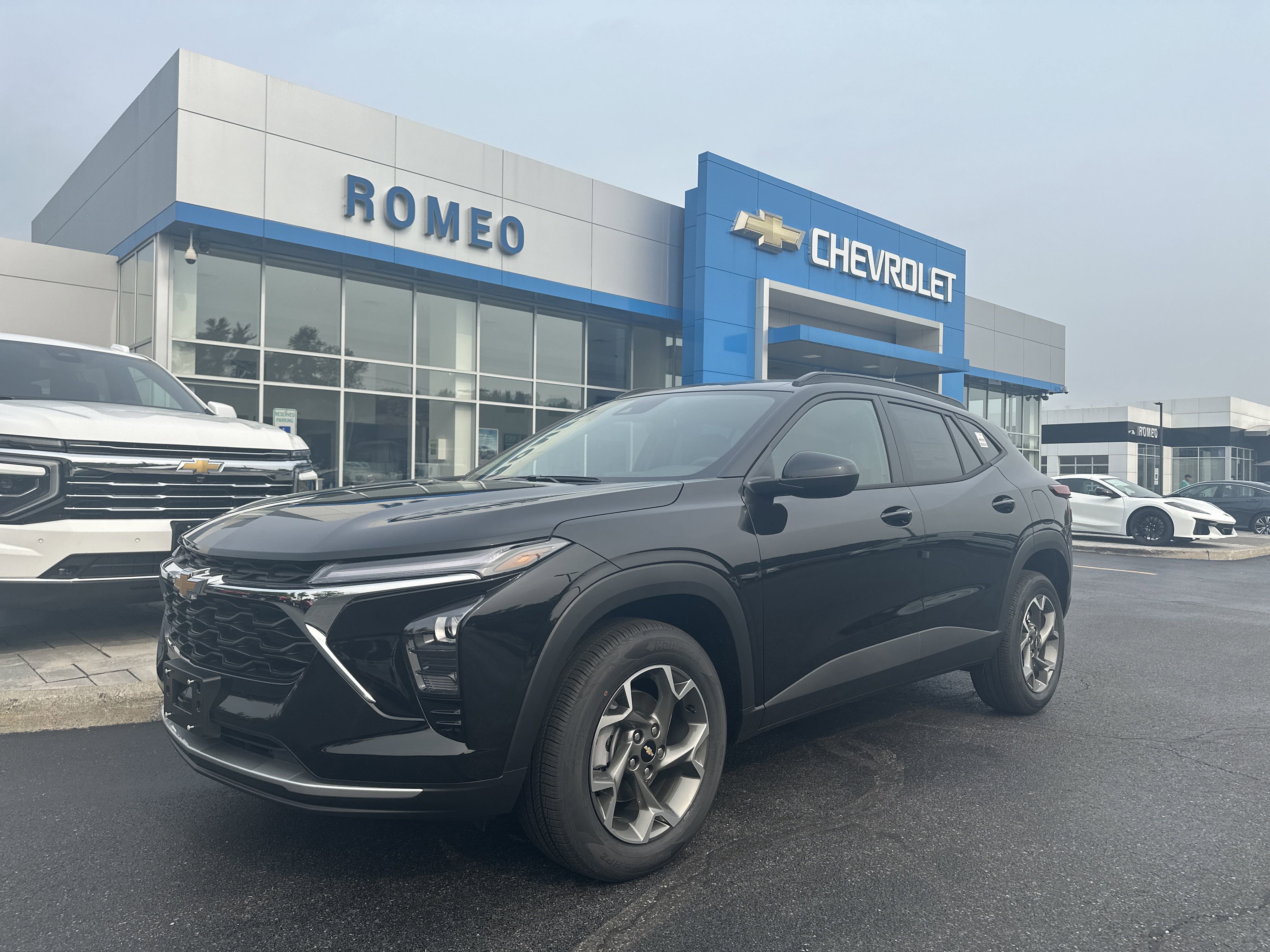 New 2025 Chevrolet Trax LT w/ Driver Confidence Package