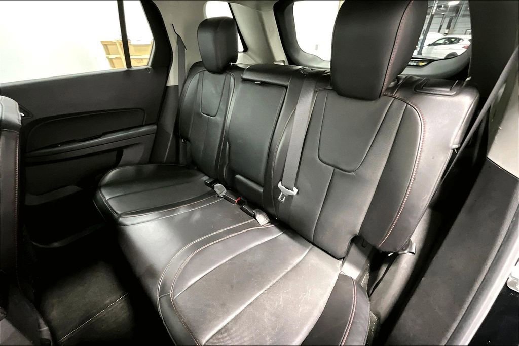 Used 2015 GMC Terrain SLT image 32