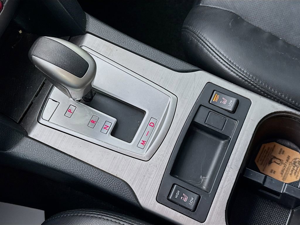 Used 2011 Subaru Outback 2.5i Limited image 18