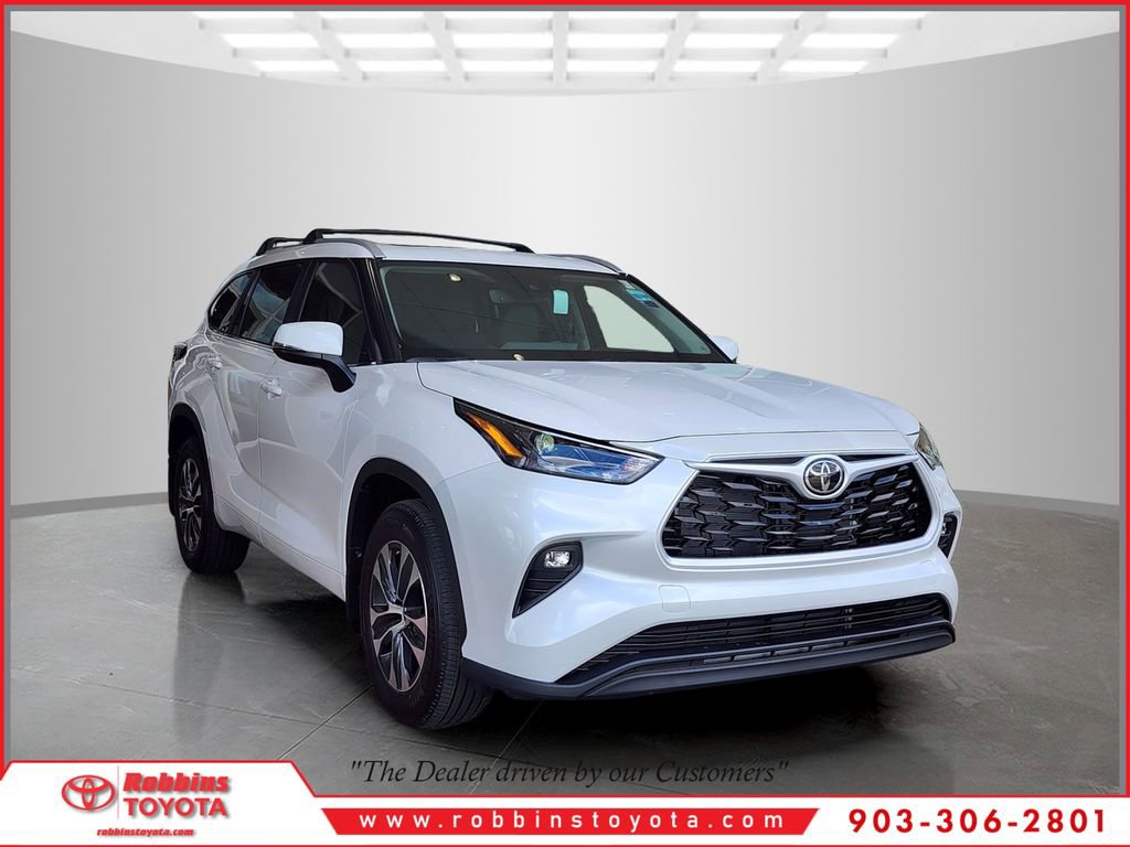New 2026 Toyota Highlander XLE