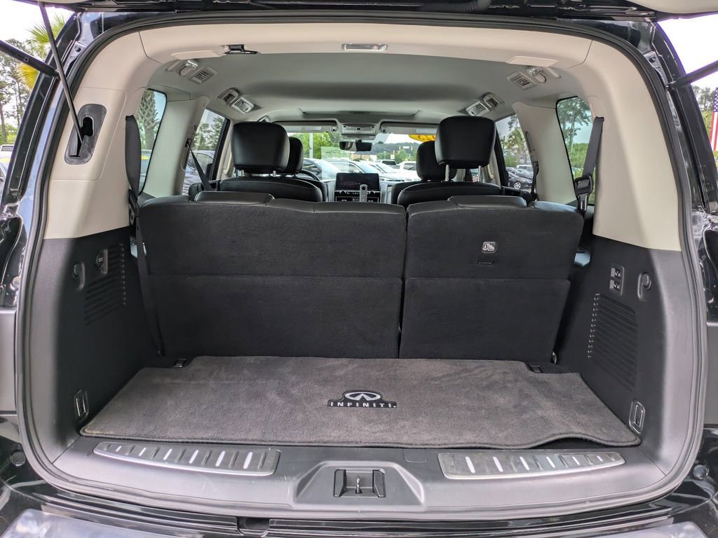Used 2023 INFINITI QX80 Premium Select w/ All-Season Package RWD image 13