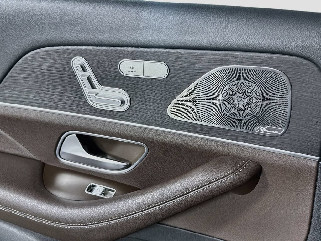 Used 2021 Mercedes-Benz GLS 450 4MATIC image 27