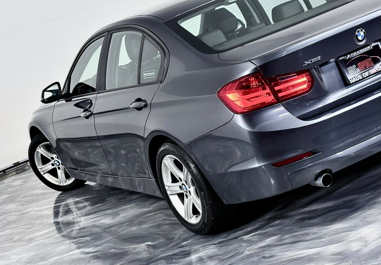 Used 2014 BMW 320i xDrive Sedan AWD/4WD image 13