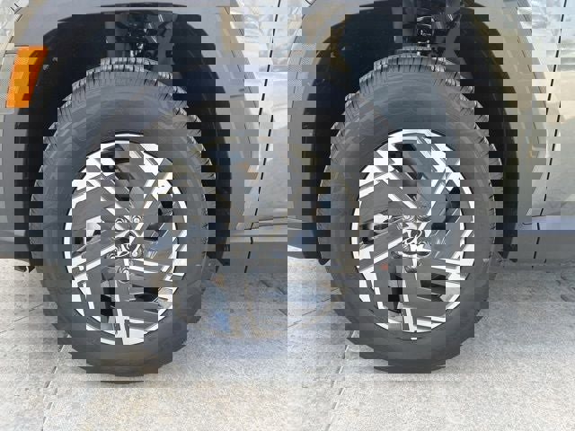 New 2026 Hyundai Tucson Blue SE image 36