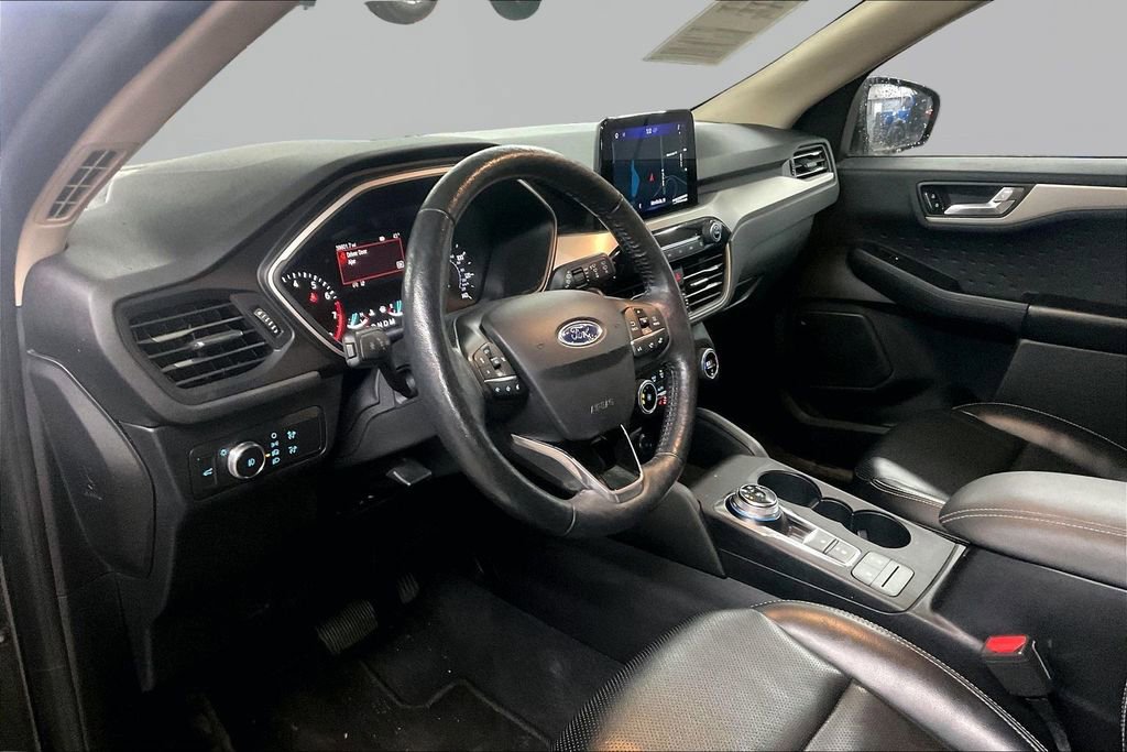 Used 2020 Ford Escape SEL image 20