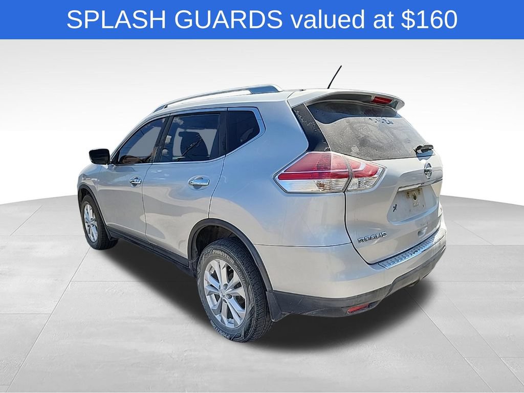 Used 2016 Nissan Rogue SV AWD/4WD image 3