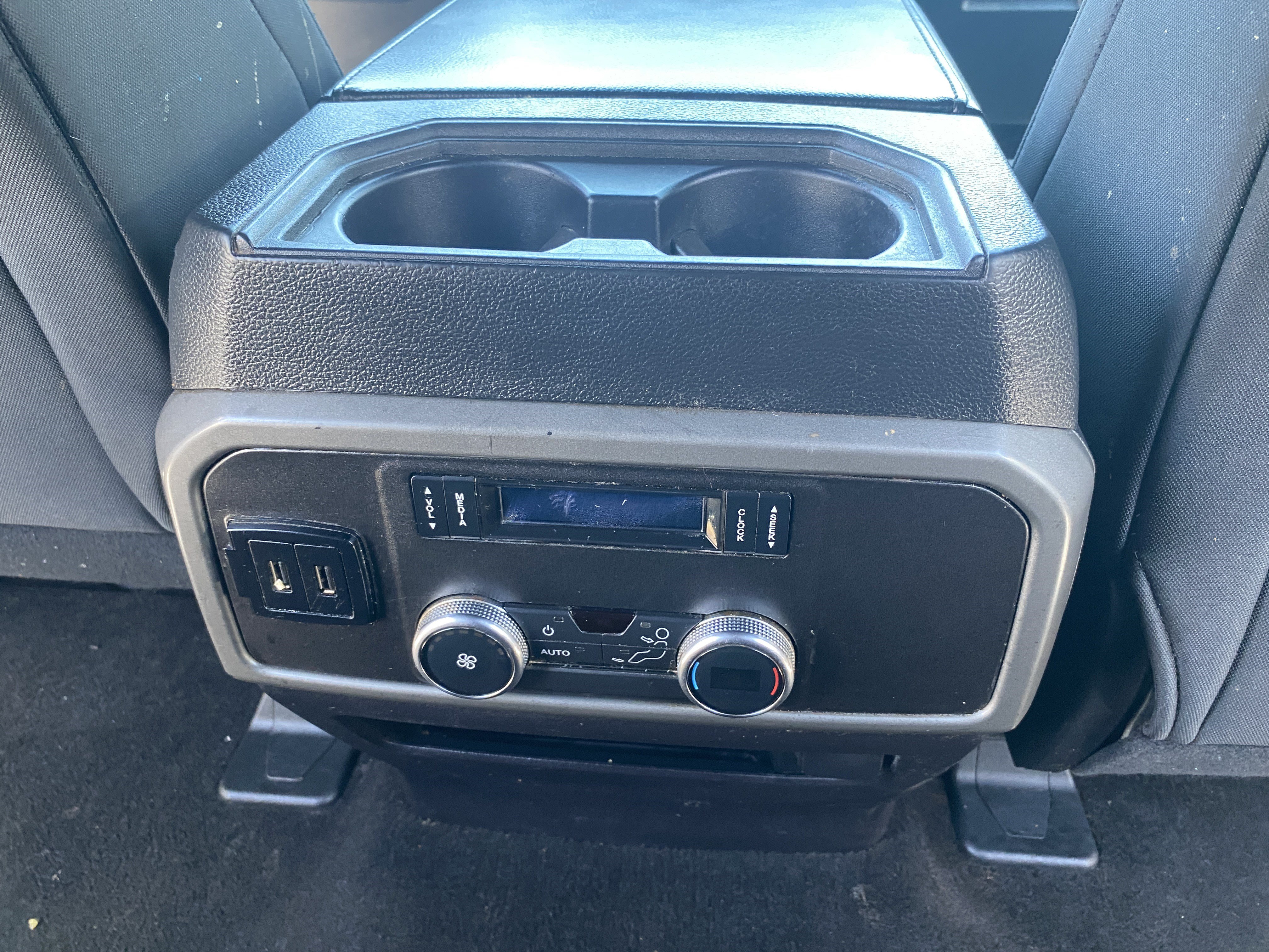 Used 2019 Ford Expedition XLT RWD image 22
