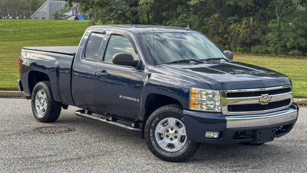 Used 2008 Chevrolet Silverado 1500 LT w/ Power Pack Plus image 10