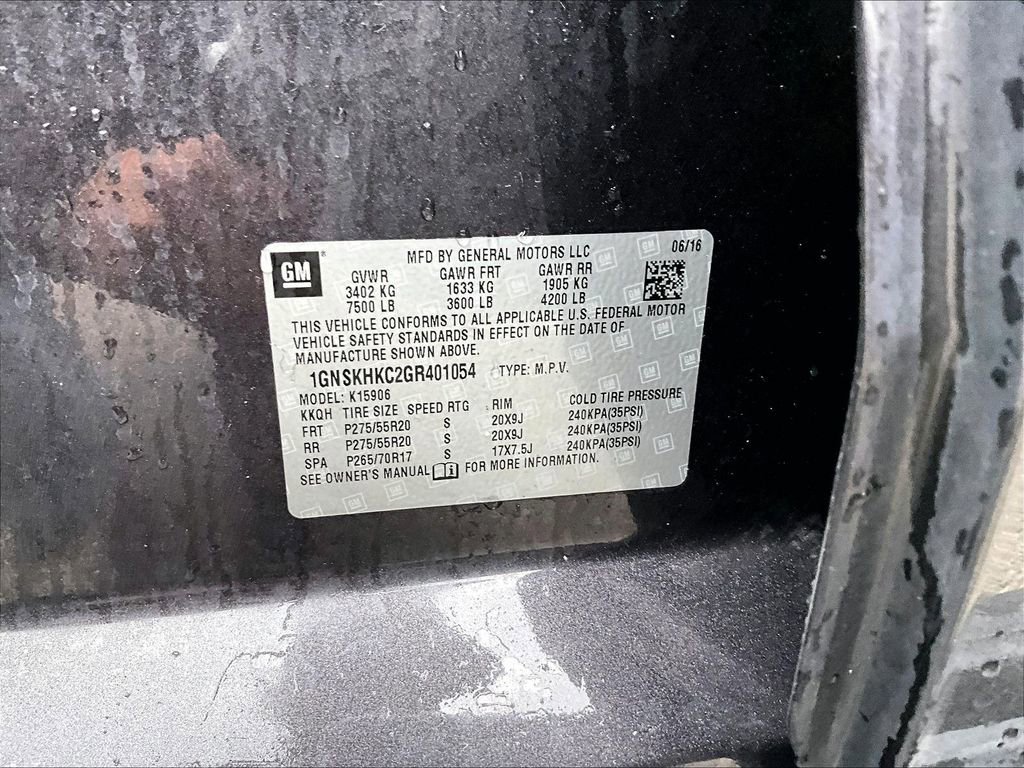 Used 2016 Chevrolet Suburban LT AWD/4WD image 30