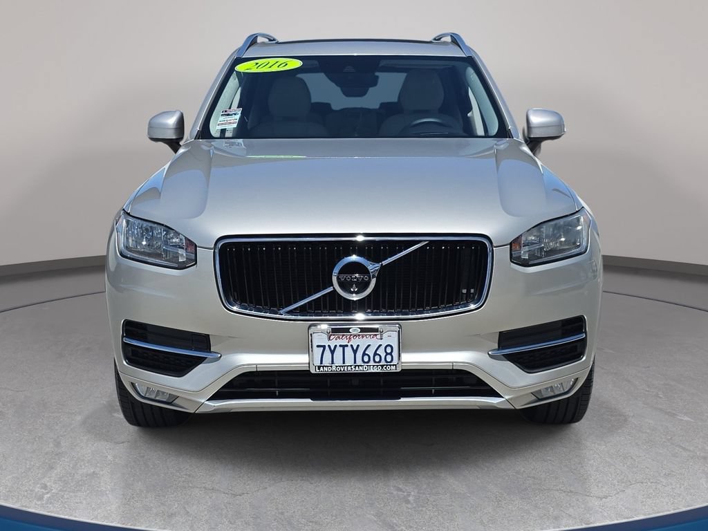 Used 2016 Volvo XC90 T6 Momentum w/ Vision Package AWD/4WD image 3