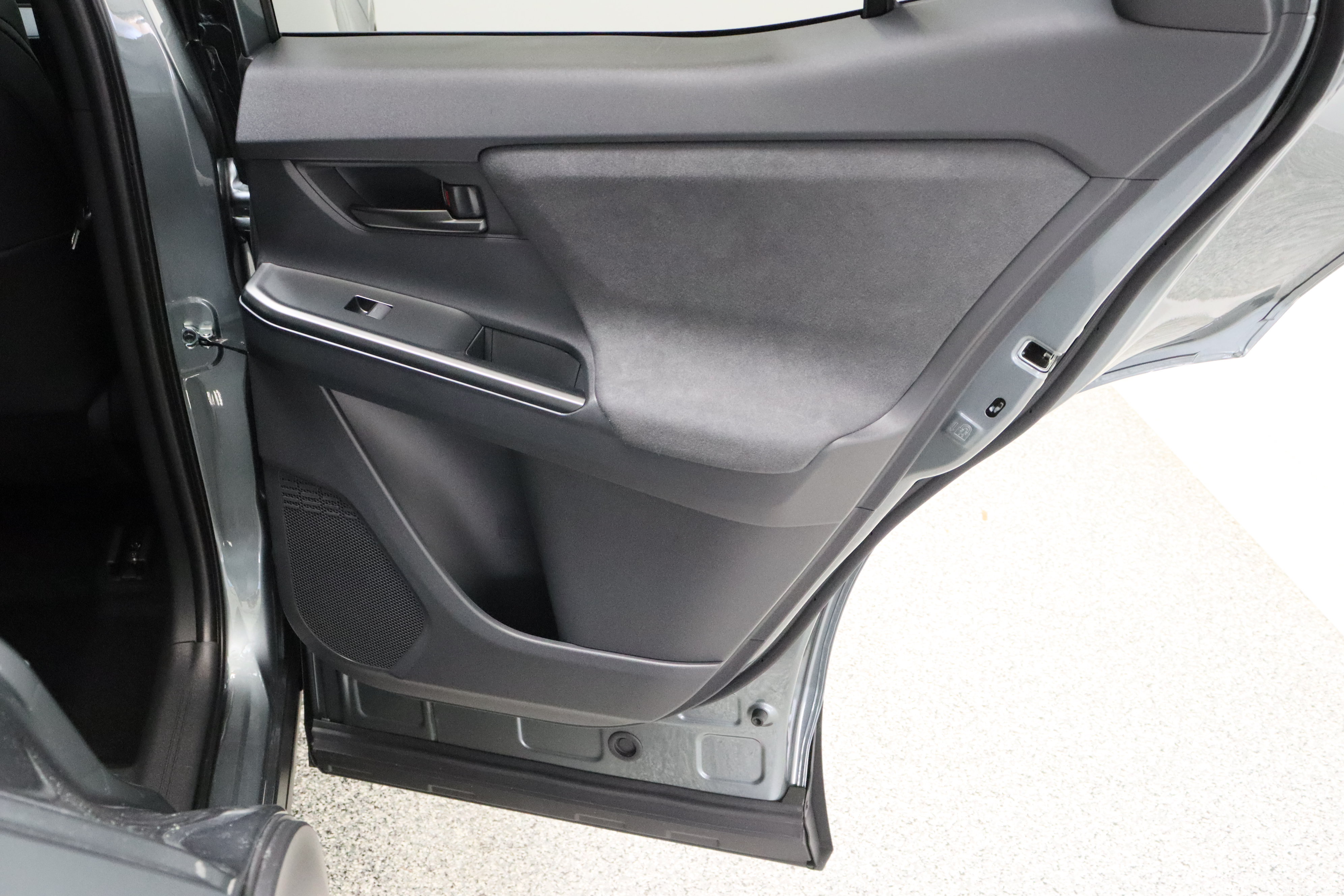 Certified 2026 Toyota C-HR AWD/4WD image 32
