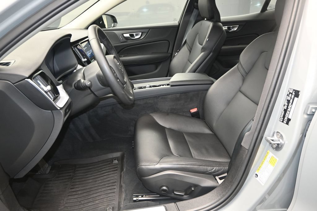 Used 2024 Volvo S60 B5 Core w/ Climate Package FWD image 19