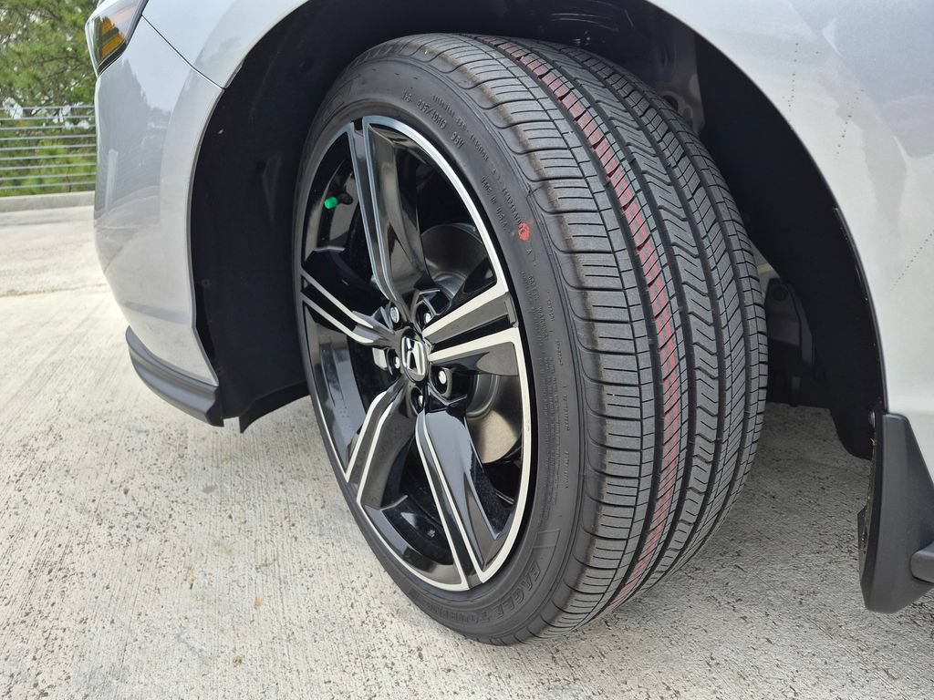 New 2026 Honda Accord SE image 9