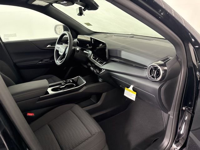 New 2026 Chevrolet Equinox LT w/ Midnight Edition FWD image 16