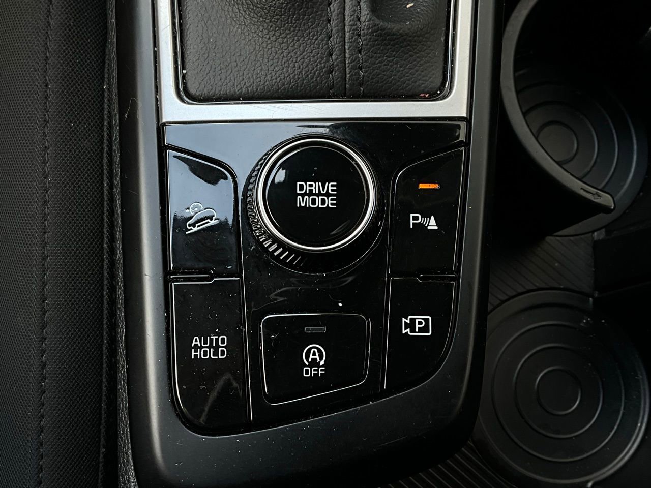 Used 2025 Kia Sportage LX image 21