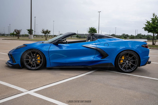 Used 2024 Chevrolet Corvette Stingray Premium Conv w/ Stealth Interior Trim Package RWD image 3