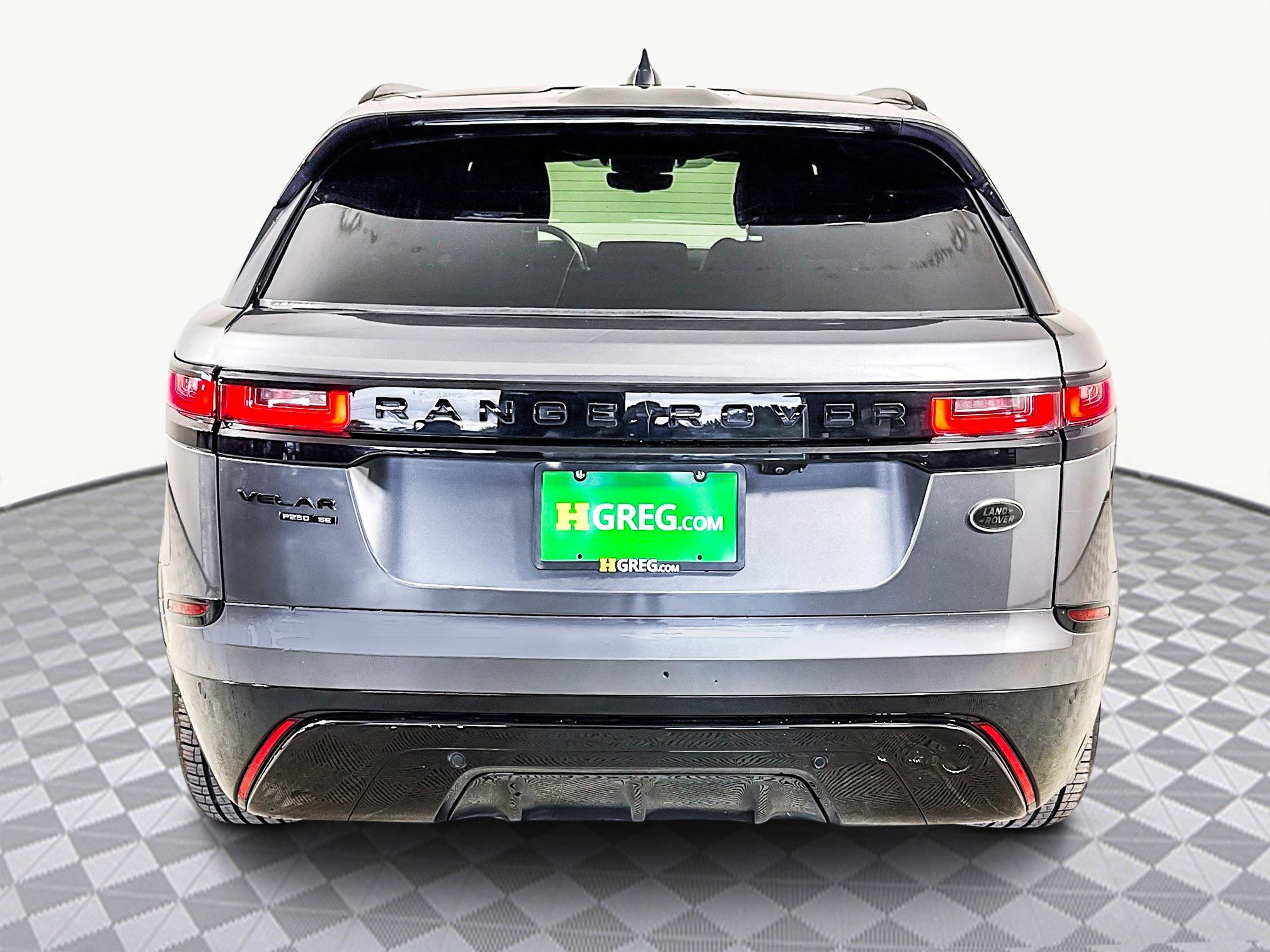 Used 2018 Land Rover Range Rover Velar R-Dynamic SE image 8