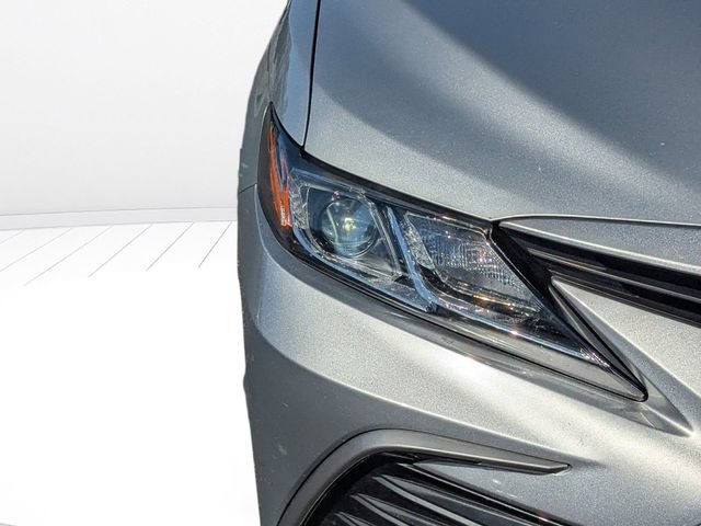 Used 2022 Toyota Camry LE AWD/4WD image 9