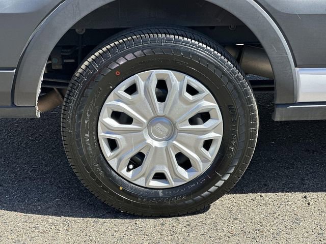 Used 2024 Ford Transit 350 XLT image 30