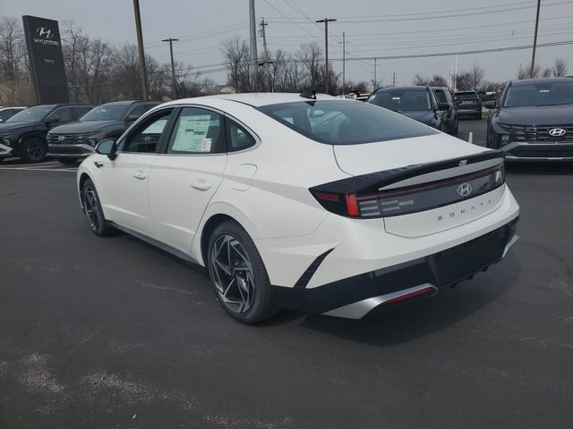New 2026 Hyundai Sonata SEL FWD image 3
