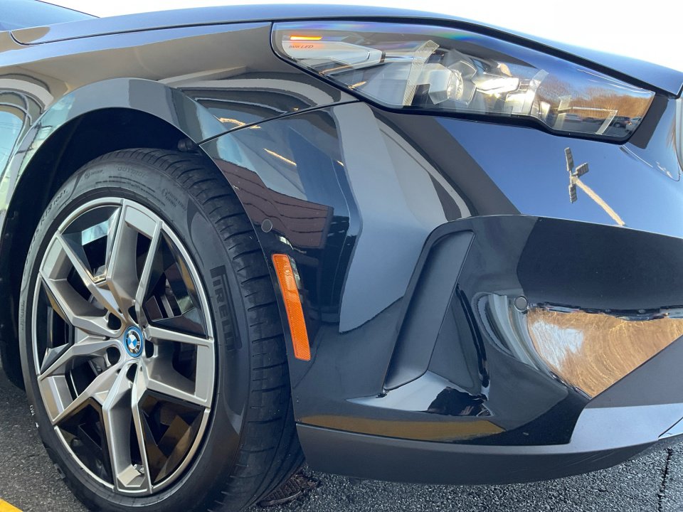 Certified 2024 BMW i5 eDrive40i w/ M Sport Package RWD image 24