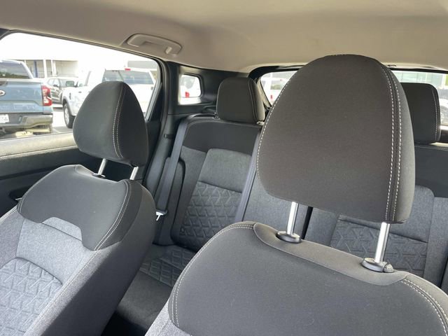 Used 2025 Nissan Kicks SV FWD image 20