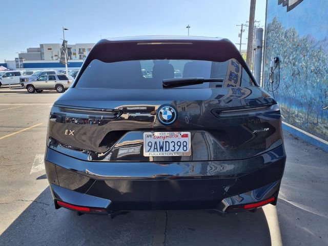 Used 2022 BMW iX xDrive50 w/ Premium Package image 19