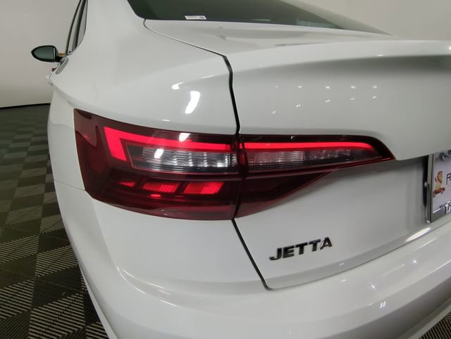 Used 2020 Volkswagen Jetta S image 32