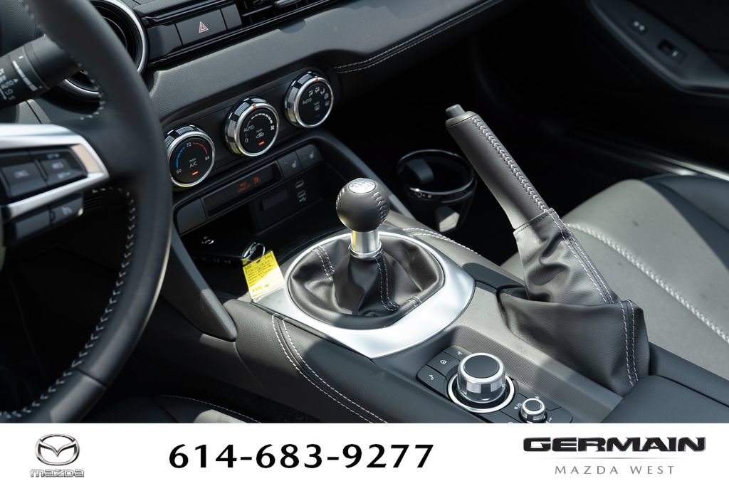 New 2026 MAZDA MX-5 Miata Grand Touring w/ Weather Package RWD image 32