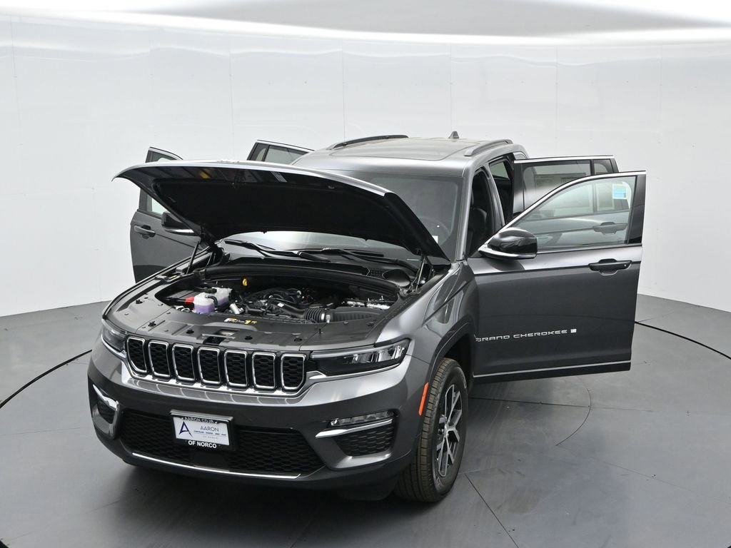 New 2025 Jeep Grand Cherokee Limited image 37