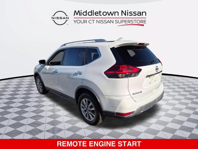 Used 2017 Nissan Rogue SV AWD/4WD image 5