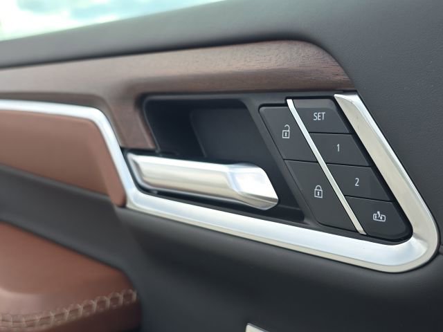 Used 2025 GMC Sierra 1500 Denali Ultimate image 26
