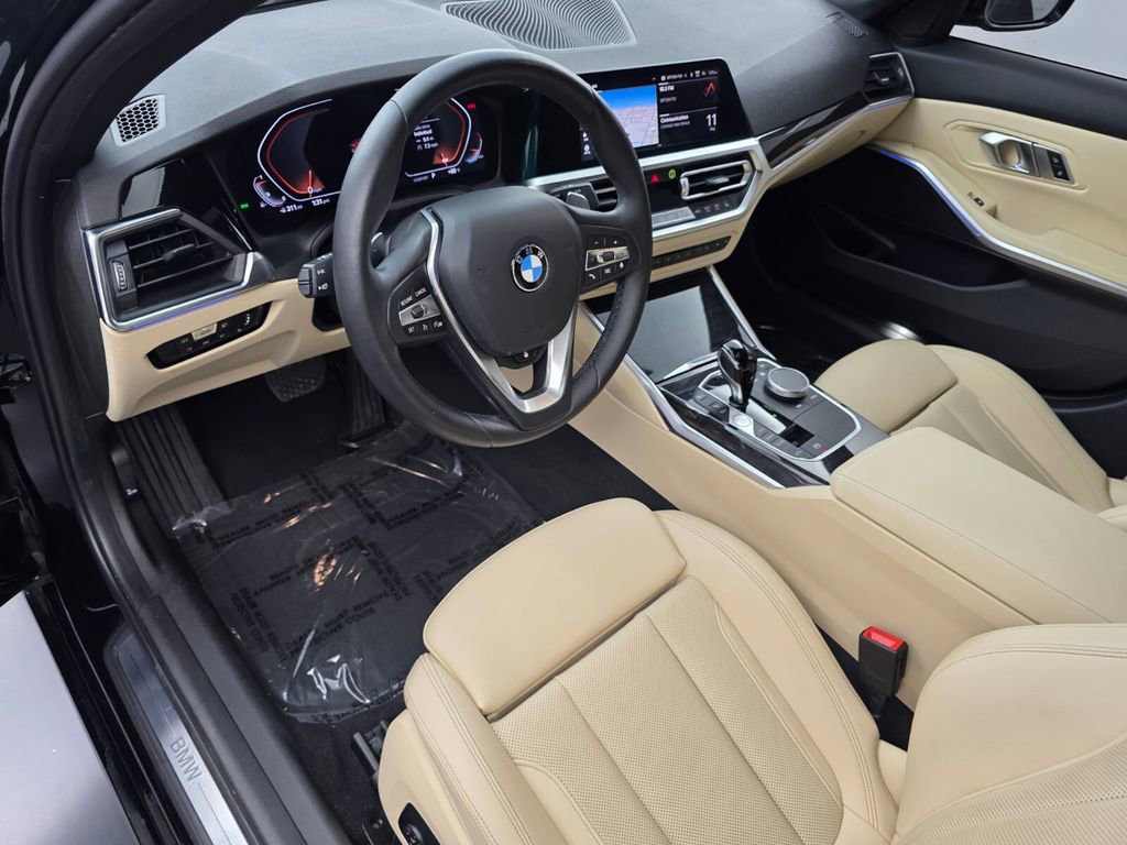 Used 2022 BMW 330i Sedan w/ Driving Assistance Package RWD image 10