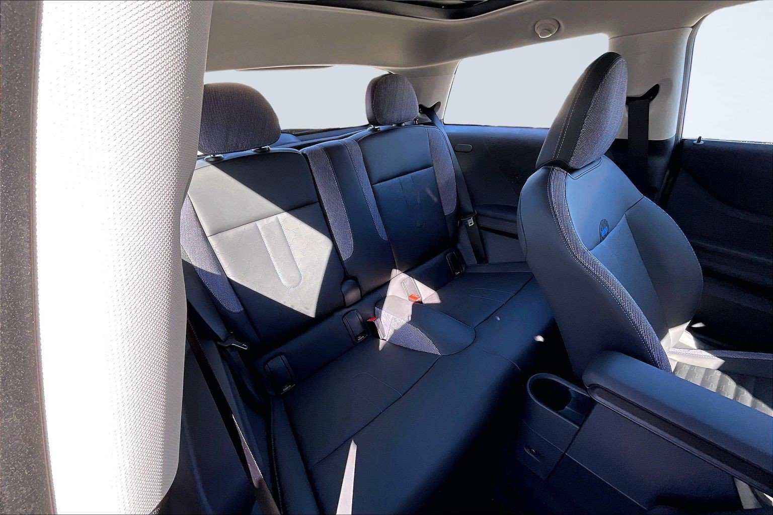 New 2026 MINI Cooper 2-Door Hardtop image 10