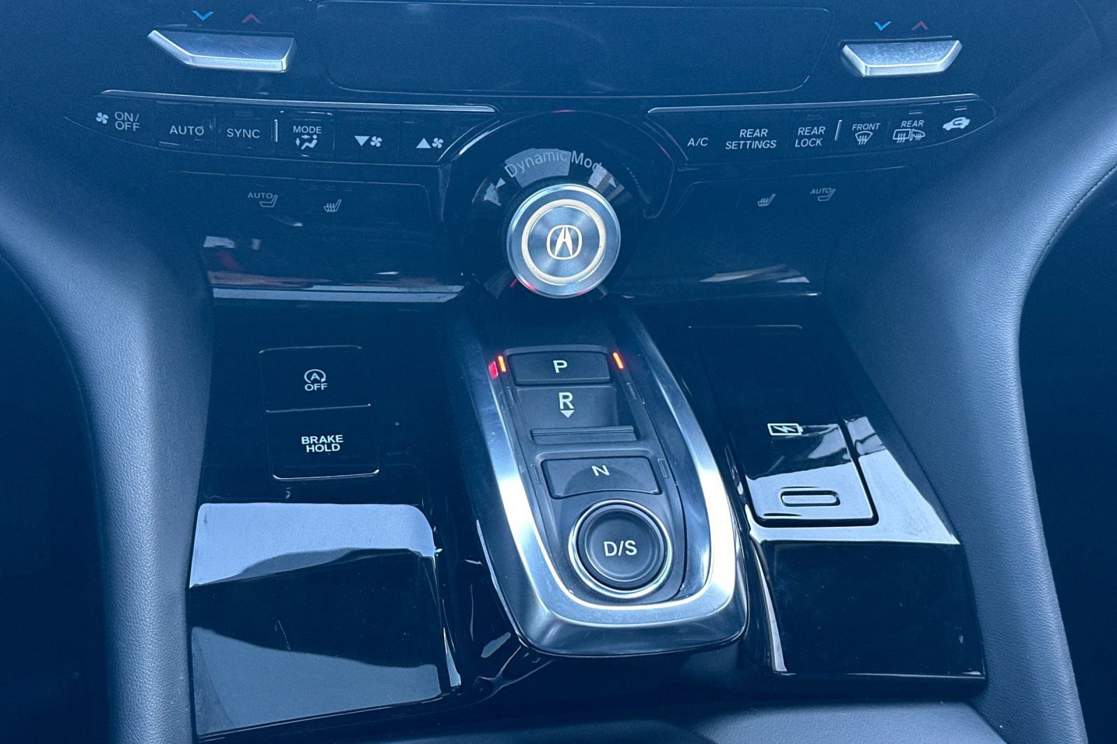 Used 2024 Acura MDX FWD w/ Technology Package image 23