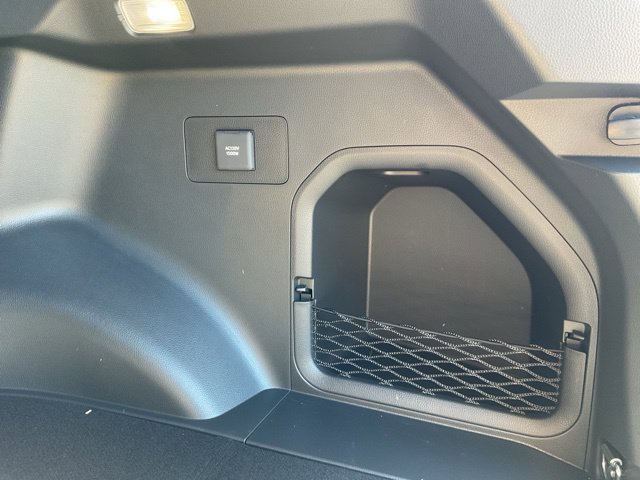 New 2026 Toyota RAV4 XSE AWD/4WD image 9