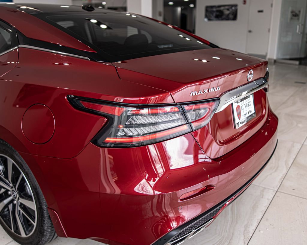 Used 2023 Nissan Maxima SL FWD image 14