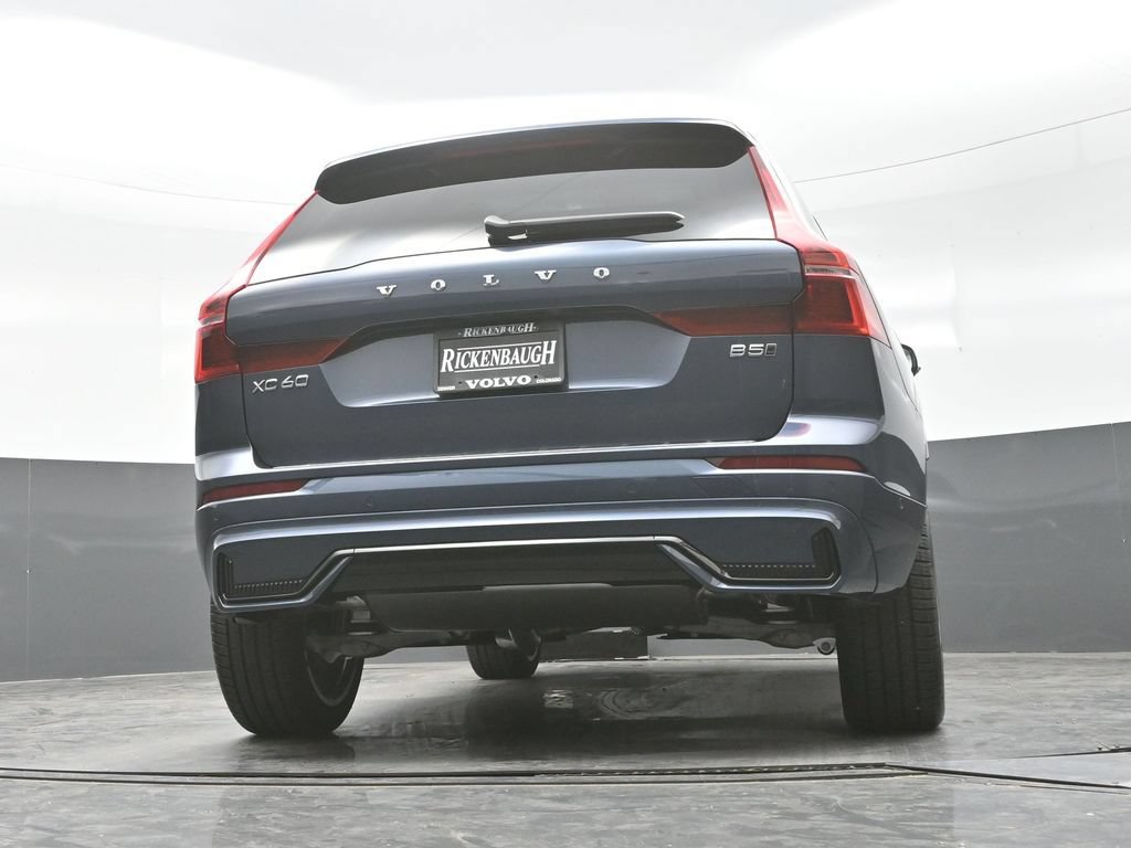 New 2026 Volvo XC60 B5 Ultra w/ Climate Package AWD/4WD image 28