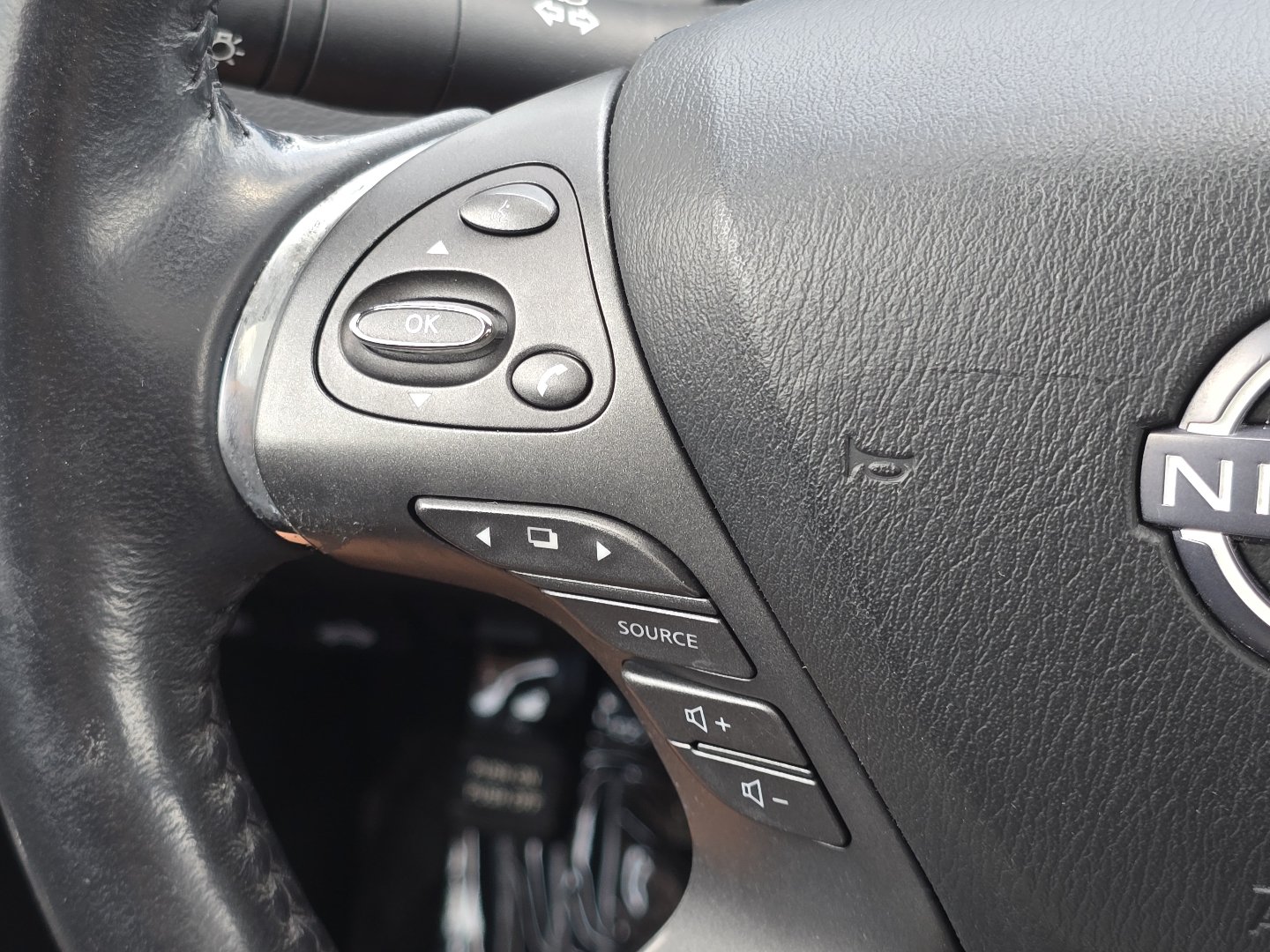 Used 2024 Nissan Murano Platinum AWD/4WD image 15